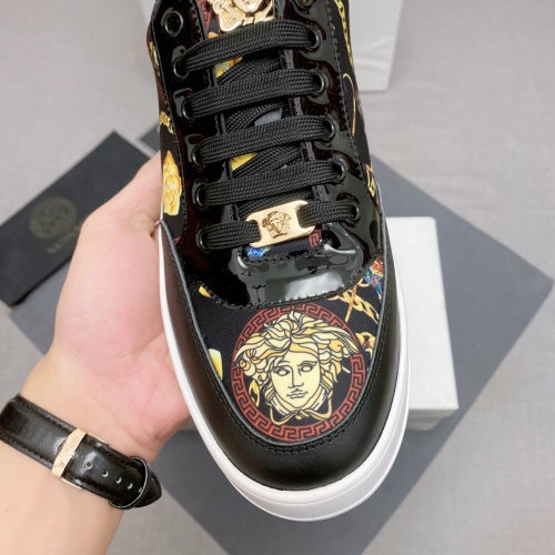 Replica Versace Casual Shoes For Men #1042908 $88.00 USD for Wholesale