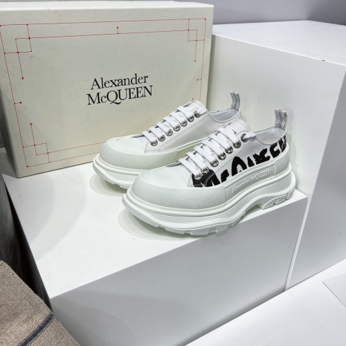 Alexander McQueen Shoes For Women #1042939