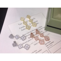 $32.00 USD Van Cleef & Arpels Earrings For Women #1039111