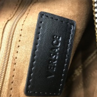 $92.00 USD Versace AAA Man Messenger Bags #1039393