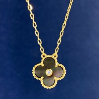 $27.00 USD Van Cleef & Arpels Necklaces For Women #1039674