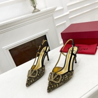 $98.00 USD Valentino Sandal For Women #1040614
