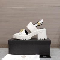 $118.00 USD Versace Sandal For Women #1041908