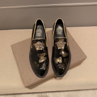 $76.00 USD Versace Leather Shoes For Men #1042365