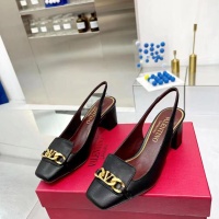 $100.00 USD Valentino Sandal For Women #1042830