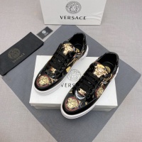 $88.00 USD Versace Casual Shoes For Men #1042907