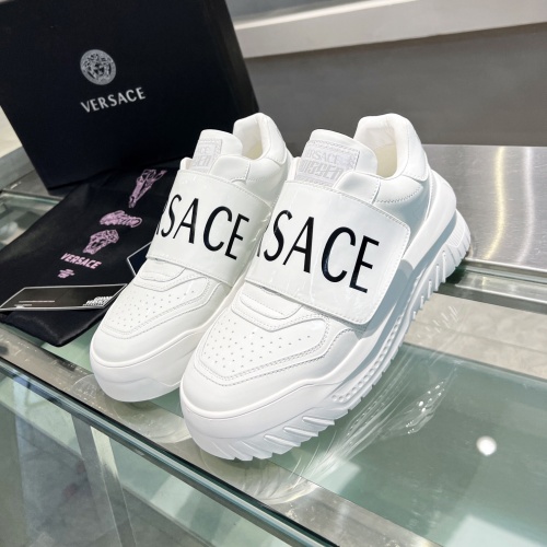 Versace Casual Shoes For Women #1043411