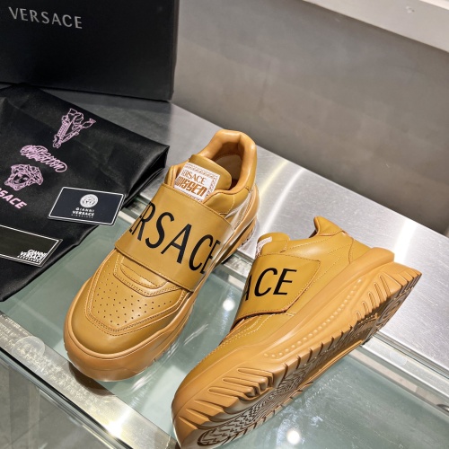 Replica Versace Casual Shoes For Men #1043418 $108.00 USD for Wholesale