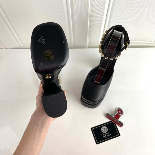 Replica Versace Sandal For Women #1043716 $130.00 USD for Wholesale