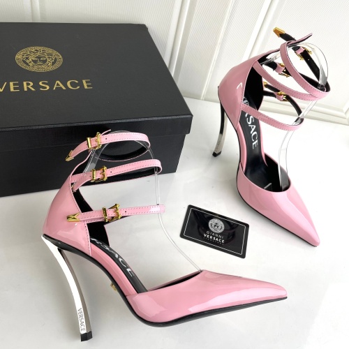 Versace Sandal For Women #1043722