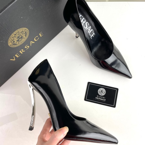 Versace High-Heeled Shoes For Women #1043731
