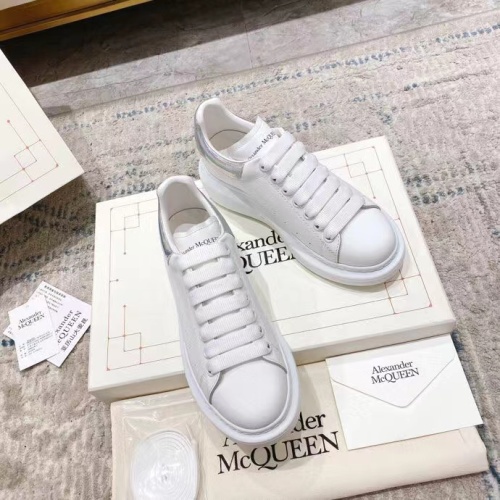Replica Alexander McQueen Shoes For Men #1043763 $82.00 USD for Wholesale
