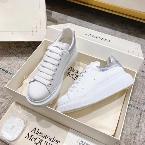 Replica Alexander McQueen Shoes For Men #1043763 $82.00 USD for Wholesale