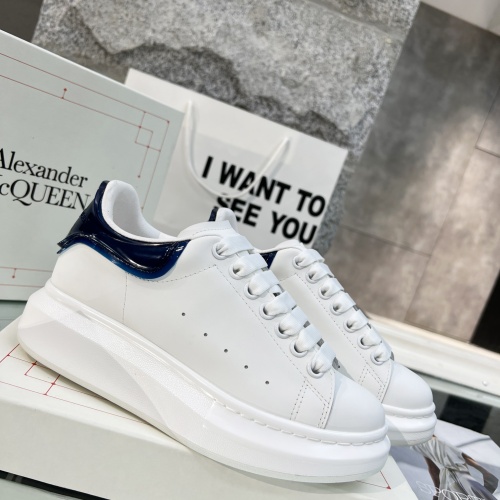 Alexander McQueen Shoes For Women #1043812