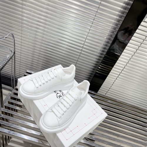 Replica Alexander McQueen Shoes For Men #1043825 $82.00 USD for Wholesale