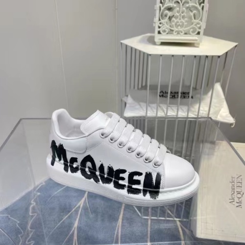 Replica Alexander McQueen Shoes For Men #1043899 $96.00 USD for Wholesale