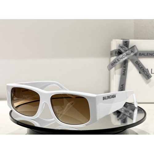 Balenciaga AAA Quality Sunglasses #1044024
