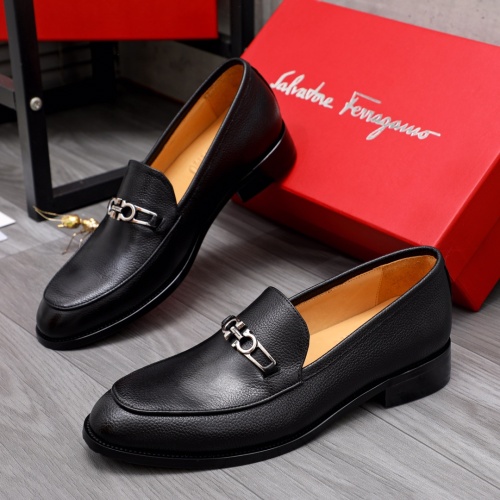 Salvatore Ferragamo Leather Shoes For Men #1044191