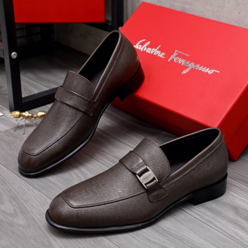 Salvatore Ferragamo Leather Shoes For Men #1044203
