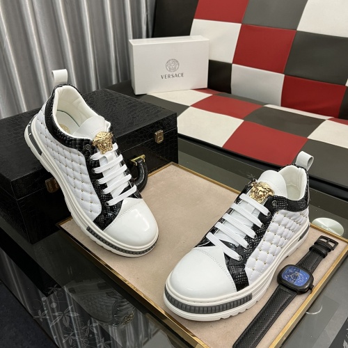 Replica Versace Casual Shoes For Men #1044551 $76.00 USD for Wholesale
