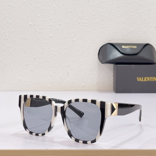 Valentino AAA Quality Sunglasses #1044773
