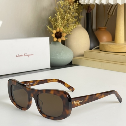 Salvatore Ferragamo AAA Quality Sunglasses #1044804