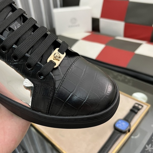 Replica Versace Casual Shoes For Men #1044924 $76.00 USD for Wholesale