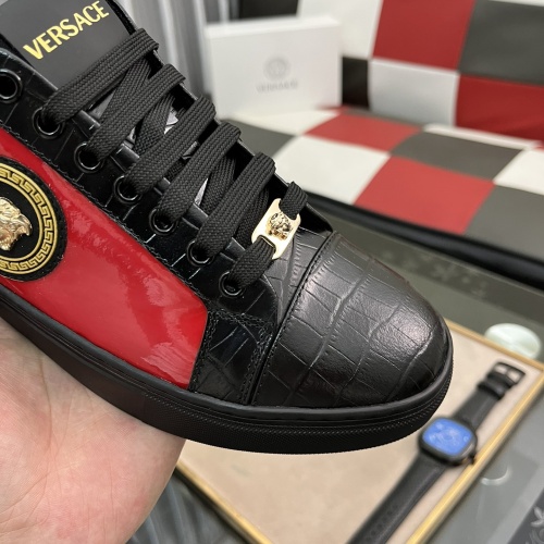Replica Versace Casual Shoes For Men #1044926 $76.00 USD for Wholesale