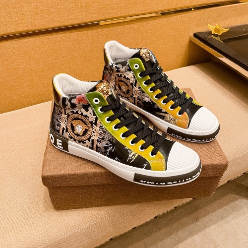 Versace High Tops Shoes For Men #1045224