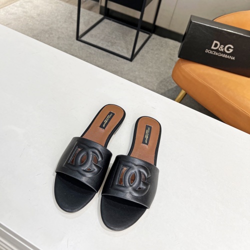 Replica Dolce & Gabbana D&G Slippers For Women #1045467 $82.00 USD for Wholesale