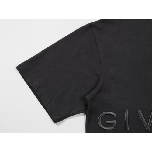 Replica Givenchy T-Shirts Short Sleeved For Unisex #1046418 $40.00 USD for Wholesale