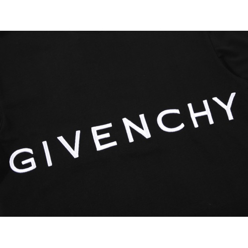Replica Givenchy T-Shirts Short Sleeved For Unisex #1046419 $40.00 USD for Wholesale