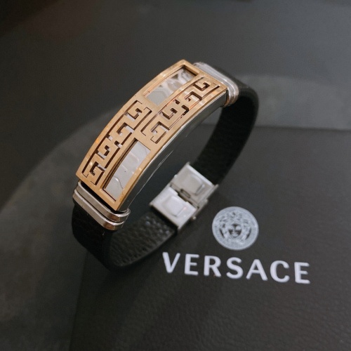 Replica Versace Bracelet #1046498 $40.00 USD for Wholesale