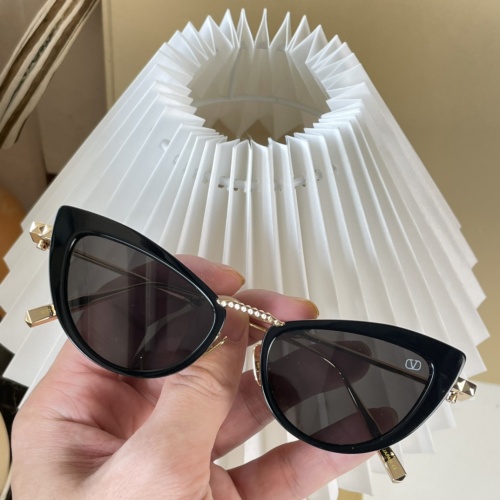 Valentino AAA Quality Sunglasses #1047740