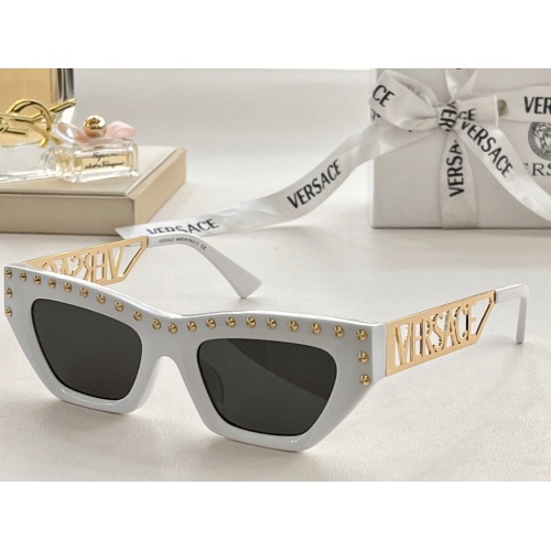 Versace AAA Quality Sunglasses #1047757