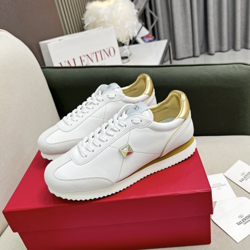Valentino Casual Shoes For Women #1048315