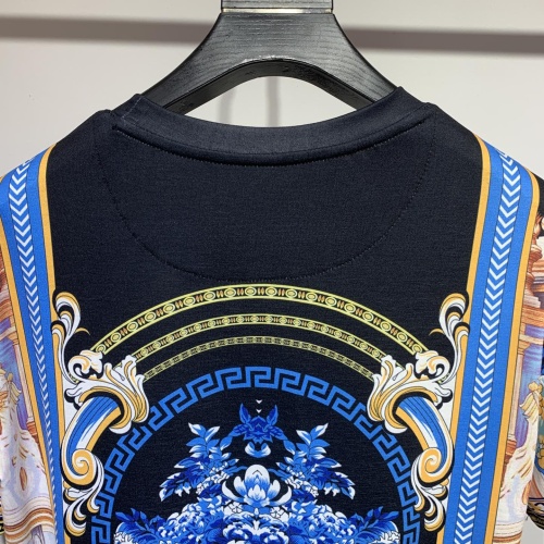 Replica Versace T-Shirts Short Sleeved For Men #1048410 $40.00 USD for Wholesale