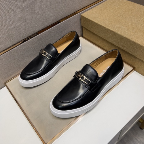 Salvatore Ferragamo Casual Shoes For Men #1049064