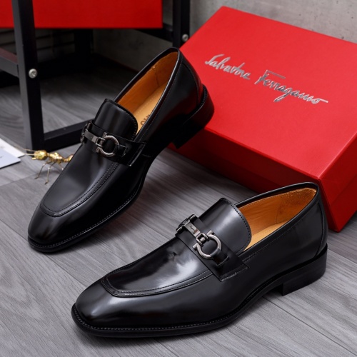 Salvatore Ferragamo Leather Shoes For Men #1049171