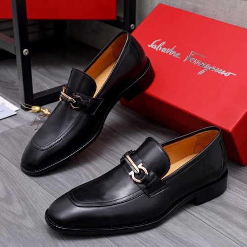 Salvatore Ferragamo Leather Shoes For Men #1049174