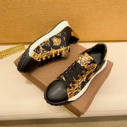 Replica Versace Casual Shoes For Men #1049326 $72.00 USD for Wholesale