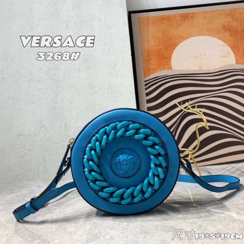 Versace AAA Quality Messenger Bags For Women #1049375