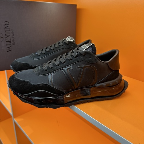 Valentino Casual Shoes For Men #1049451