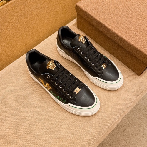 Replica Versace Casual Shoes For Men #1049598 $76.00 USD for Wholesale