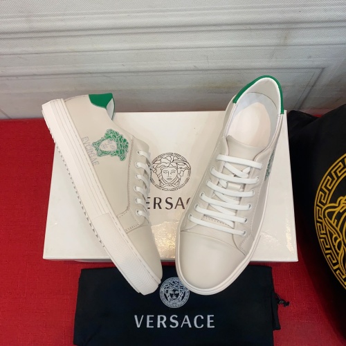 Replica Versace Casual Shoes For Men #1049697 $76.00 USD for Wholesale
