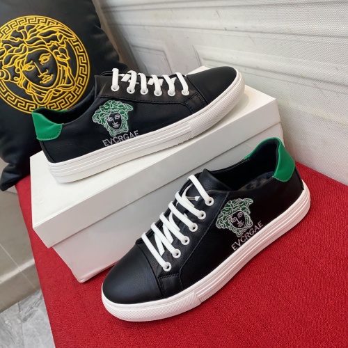 $76.00 USD Versace Casual Shoes For Men #1049698