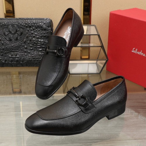 Salvatore Ferragamo Leather Shoes For Men #1050148