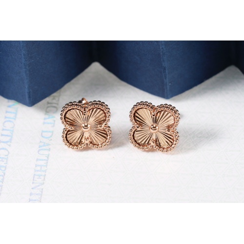 Van Cleef & Arpels Earrings For Women #1050255