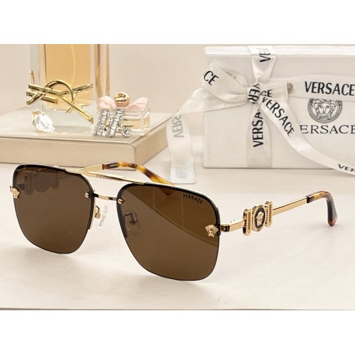 Versace AAA Quality Sunglasses #1050399