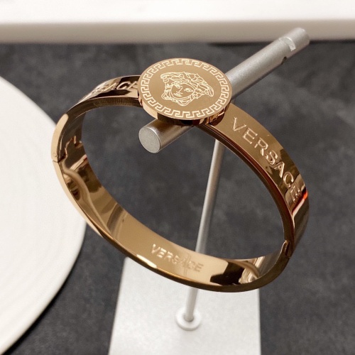 Replica Versace Bracelet #1050534 $29.00 USD for Wholesale
